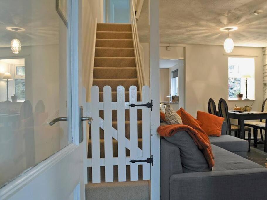 Cosy Terrace Cottage Built Into The Mountain Side. ブライナイ・フェスティニオグ エクステリア 写真