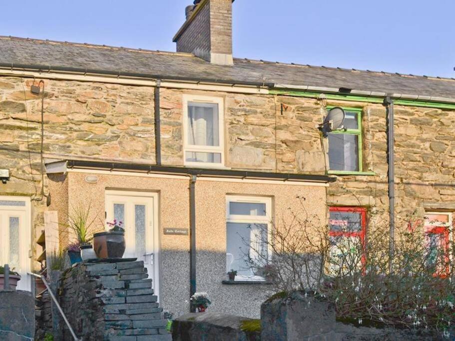 Cosy Terrace Cottage Built Into The Mountain Side. ブライナイ・フェスティニオグ エクステリア 写真