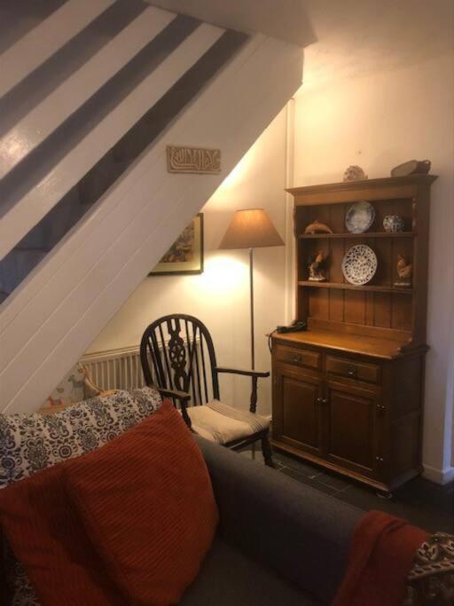 Cosy Terrace Cottage Built Into The Mountain Side. ブライナイ・フェスティニオグ エクステリア 写真